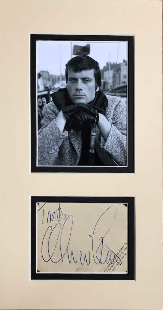 Oliver Reed Mounted Autograph Page