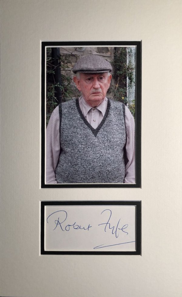Robert Fyfe Autograph Page