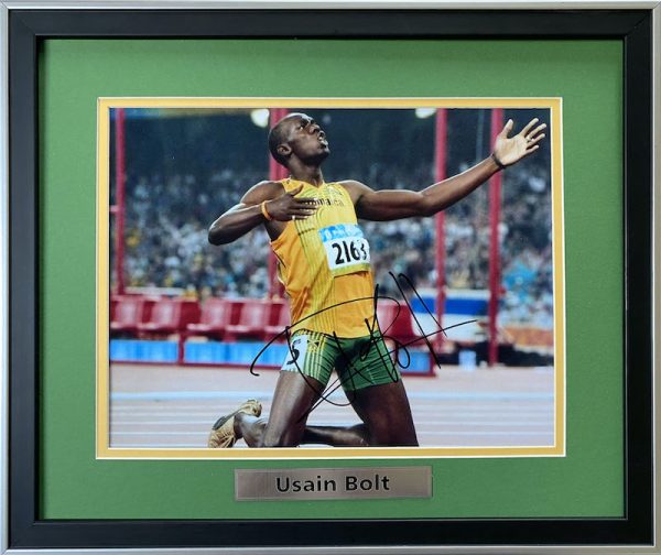 Usain Bolt Autograph Display